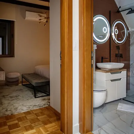 Jezerska With Jacuzzi & Pool