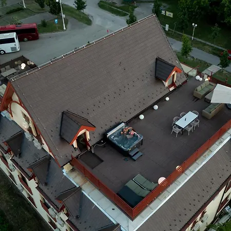 Jezerska With Jacuzzi & Pool Apartment Palic