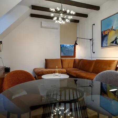 Apartment Jezerska With Jacuzzi & Pool