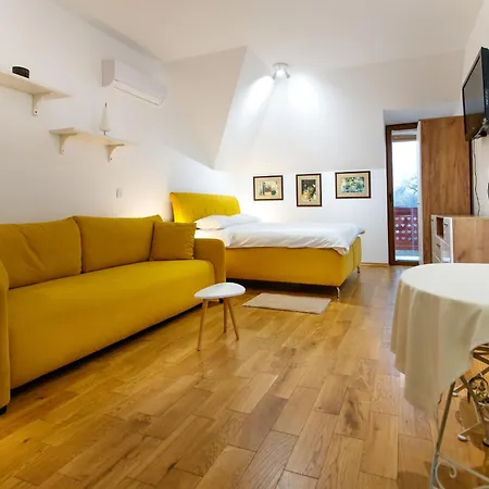 Jezerska With Jacuzzi & Pool Palic