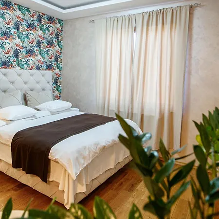 Jezerska With Jacuzzi & Pool * Palic